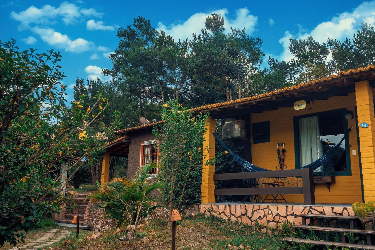 Pousada Villa Lagoa Das Cores Vale do Capao Luaran gambar